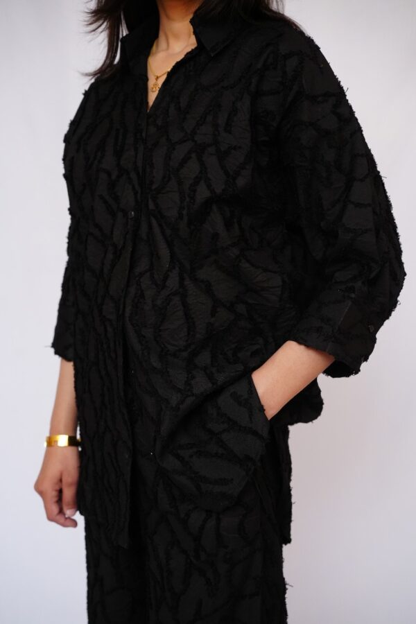 Textured Black Set - Image 4